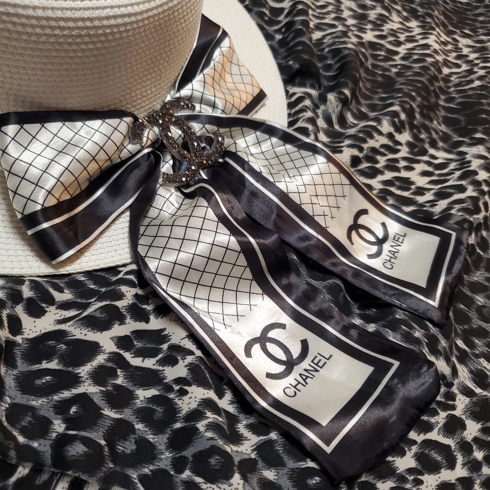 Hat - Picture 6 of 7